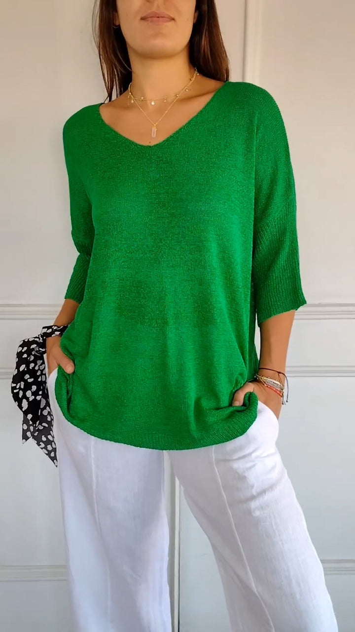 Solid color knit top with V-neckline - Klasseva USA