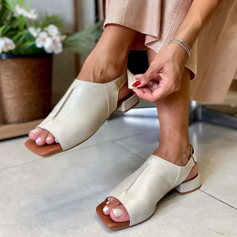 Leather sandals with flexible soles - Klasseva USA