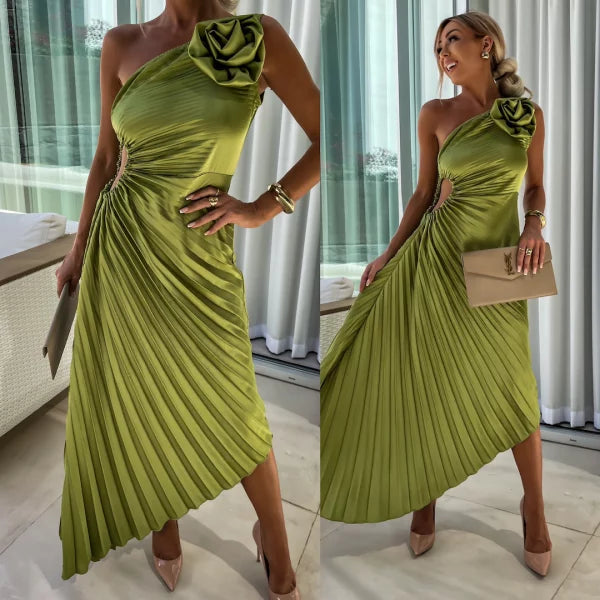 Lara - Pleated dress - Klasseva USA